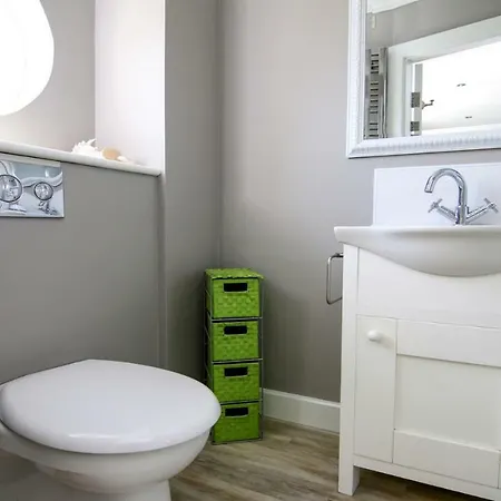 Salthill Townhouse With Parking * Galway
