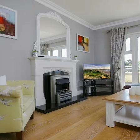 Salthill Townhouse With Parking * Galway